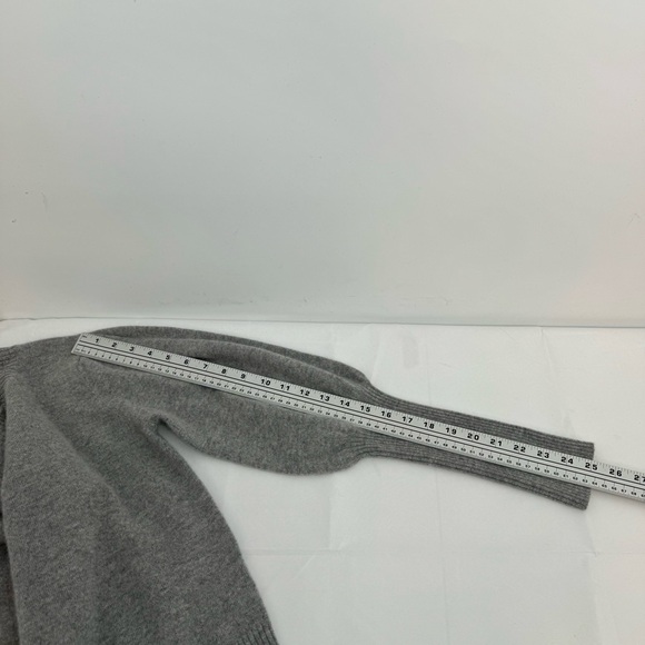 Madeleine Thompson Women's Puff Sleeves Crew Neck Cashmere Sweater Size S Gray - Picture 7 of 10